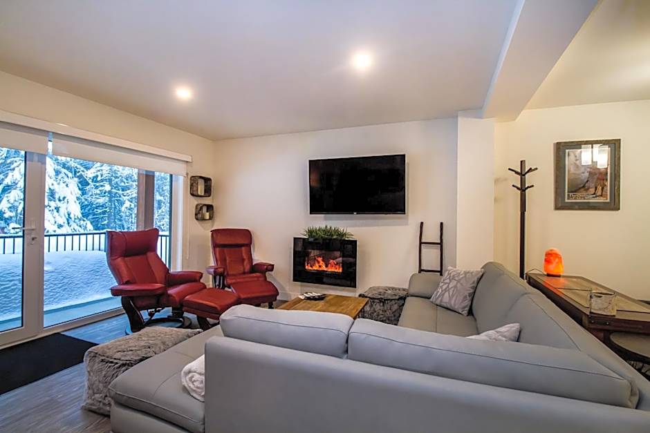 Magog Condo by Revelstoke Vacations