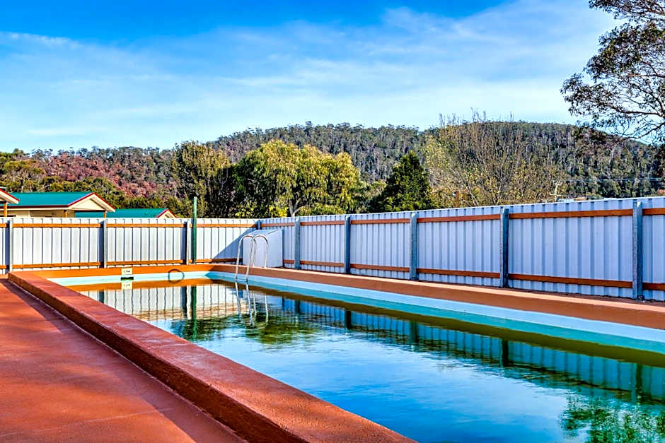 Wintersun Gardens Motel