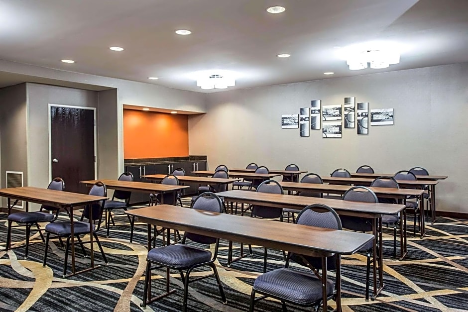 Comfort Inn & Suites Kannapolis - Concord