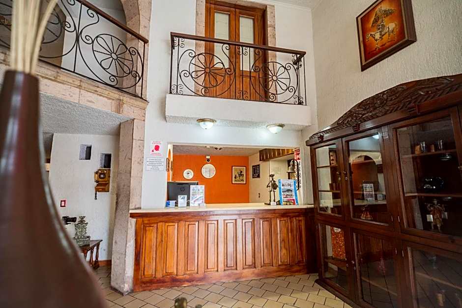 Hotel Don Quijote Plaza - Guadalajara Centro Historico