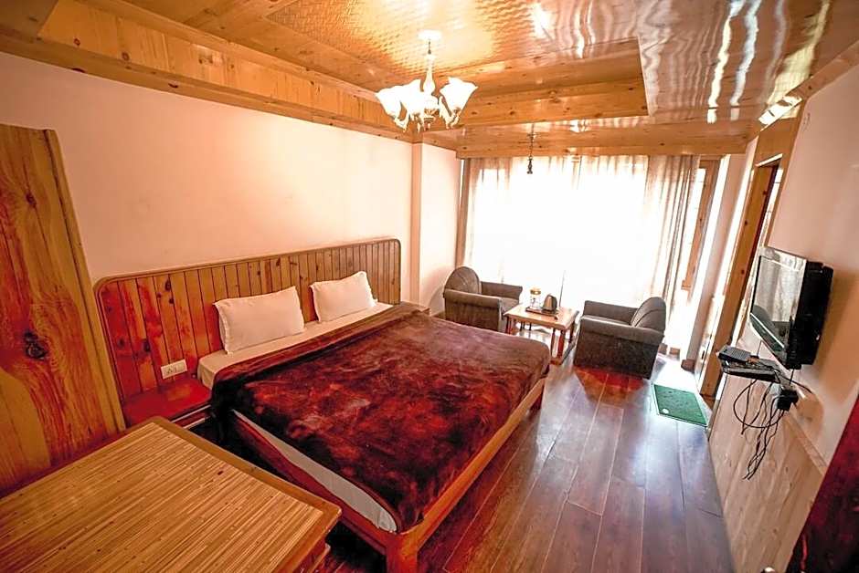 Hotel Manali Mahal