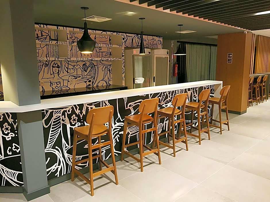 IBIS Carlos Barbosa