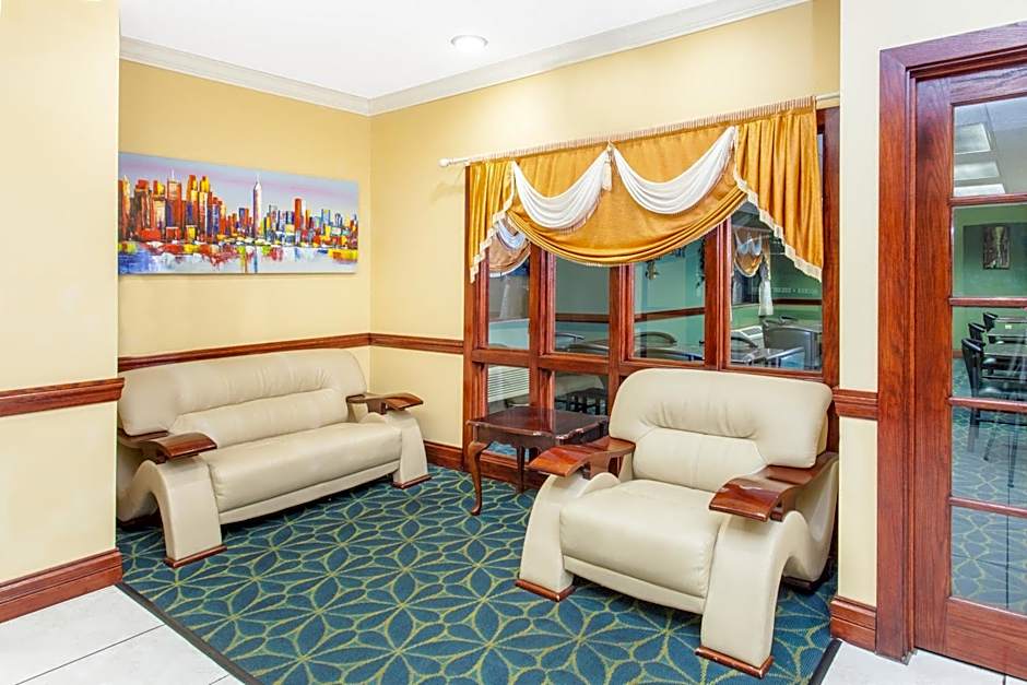 Ramada Limited Decatur