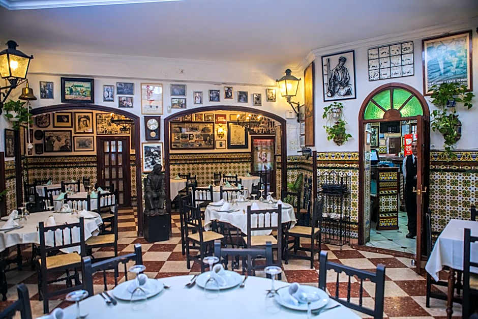 Apartamentos Turísticos Bahía Sur