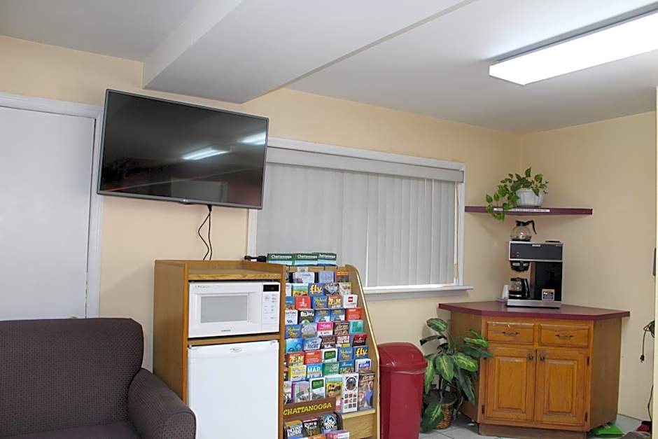 Cascades Motel - Chattanooga