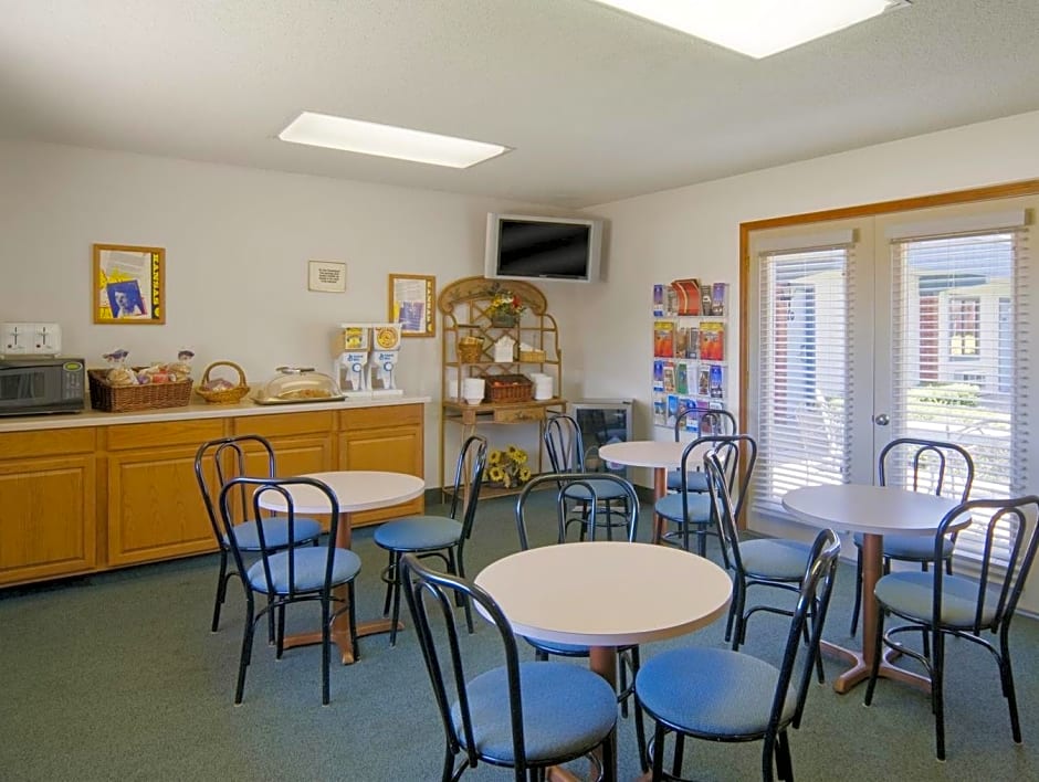 Americas Best Value Inn Ellsworth