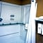Holiday Inn Express and Suites Meriden By IHG