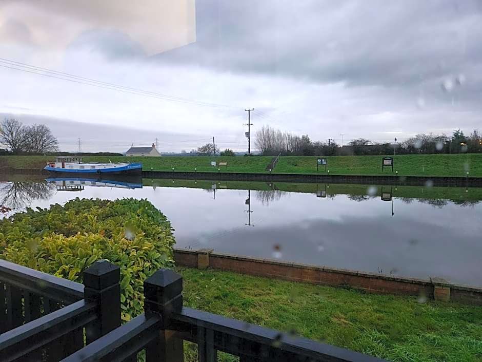 The Swan - A Colombo Edition Hotel