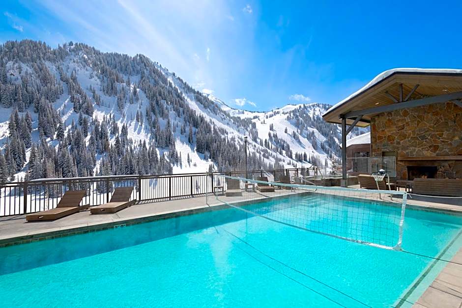 The Snowpine Lodge