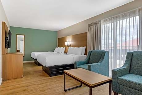 Suite, 2 Double Beds/ Non Smoking