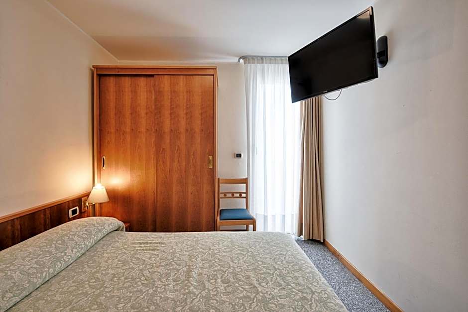Hotel Flora