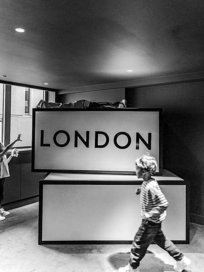Sea Containers London