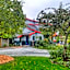 Sehome Garden Inn