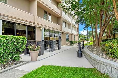 Comfort Inn University