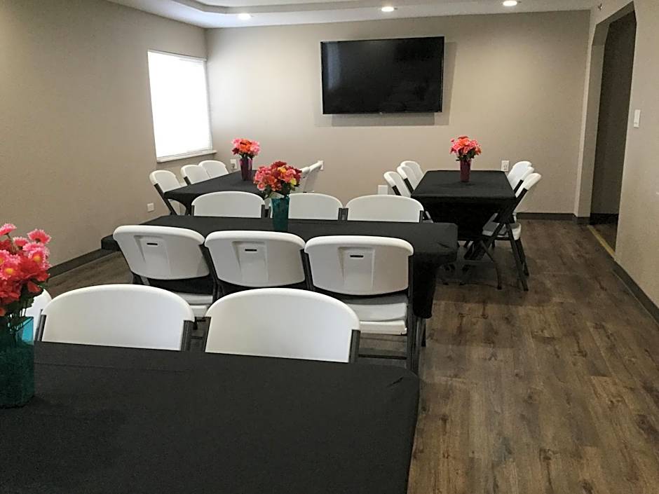 Super 8 by Wyndham South Holland