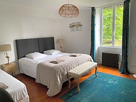 Deluxe Double or Twin Room with Garden View