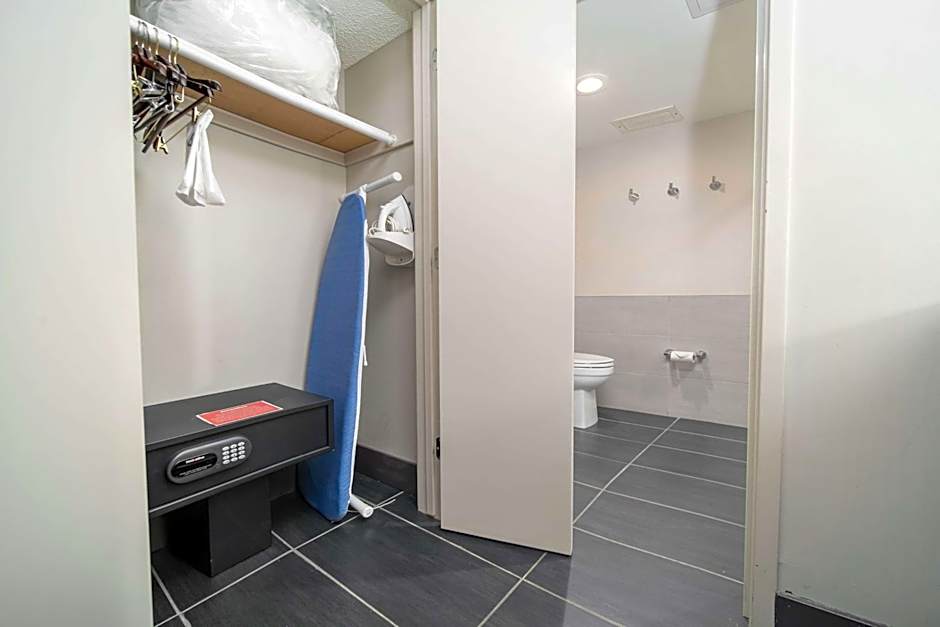 Photo 1 of 6 of King Room with Kitchenette