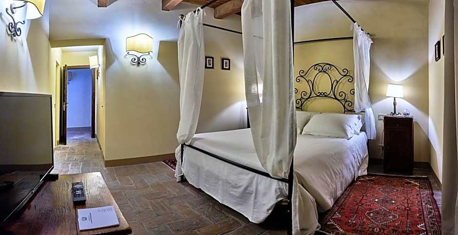 Palazzo Viviani - Castello di Montegridolfo