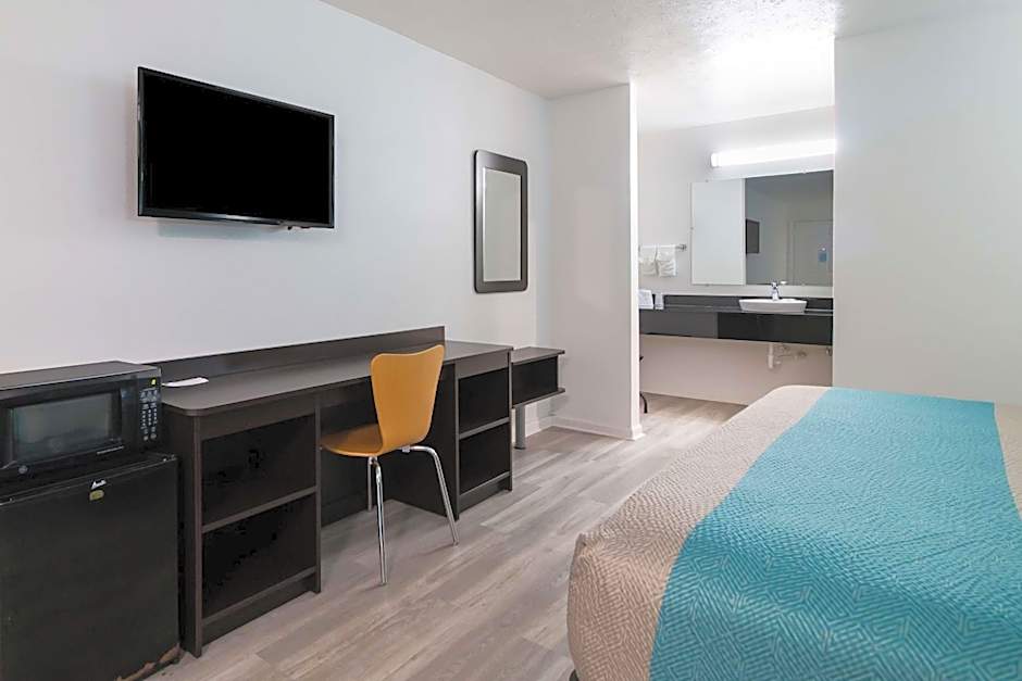 Motel 6-Metropolis, IL