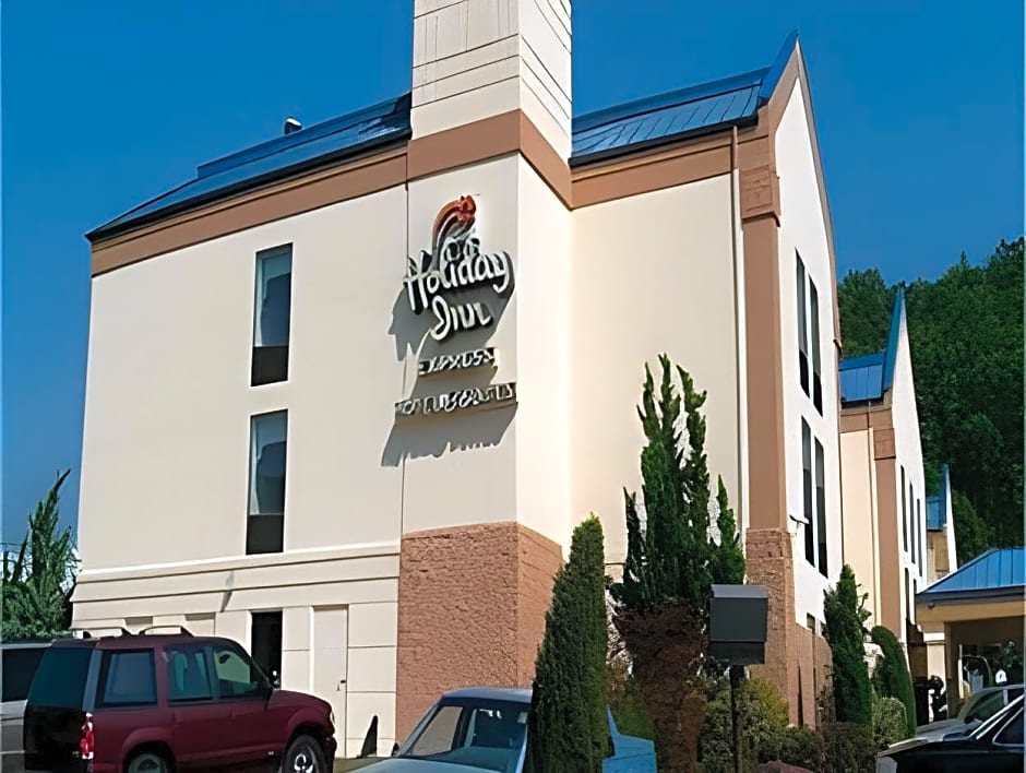 Holiday Inn Express Hotel & Suites Kimball By IHG