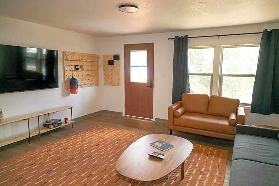 LOGE Wolf Creek