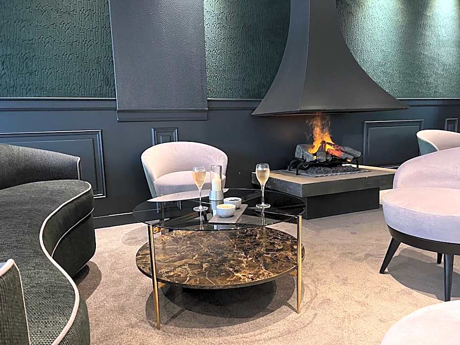 Le Trophée By M Hôtel Spa