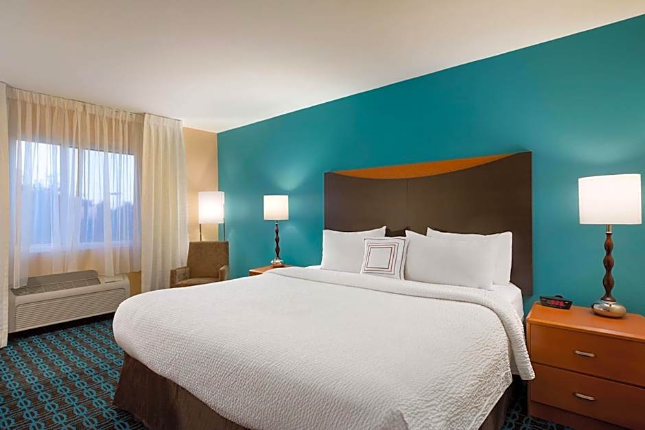 Comfort Inn & Suites Houston North - Spring