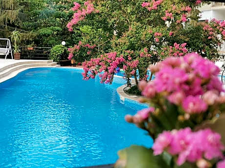 Park Hotel Briz - All Inclusive & Free Parking