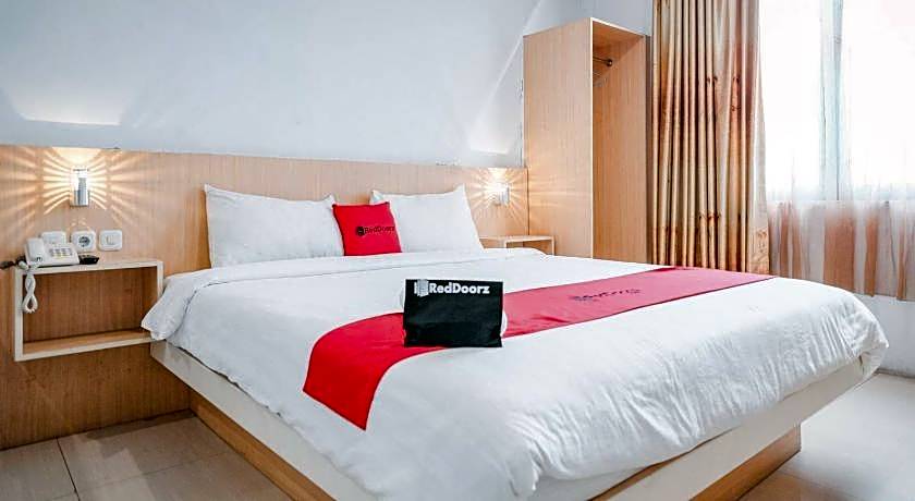 T-One Hotel