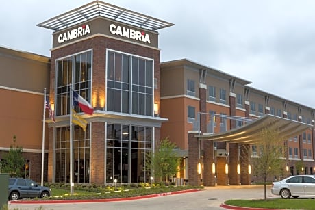 Cambria Hotel Plano - Frisco