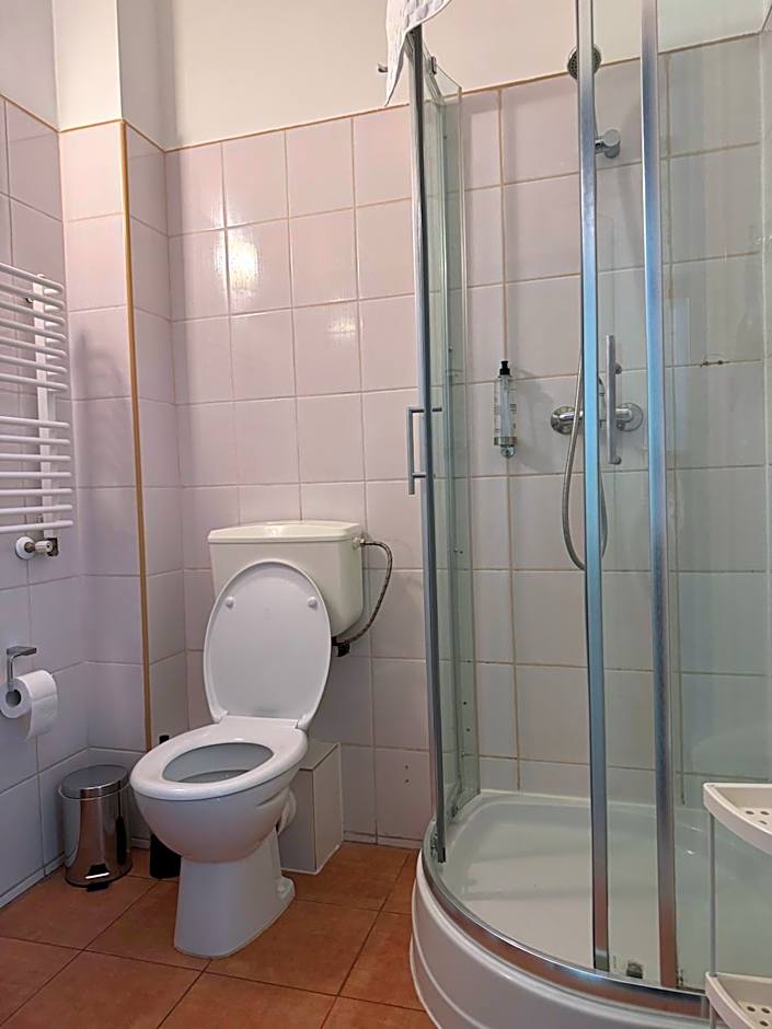 IRIS Aparthotel