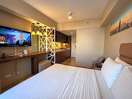 11F Migas Haven @ Sunvida Tower across SM City