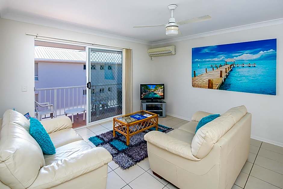 Bay Lodge Apartments