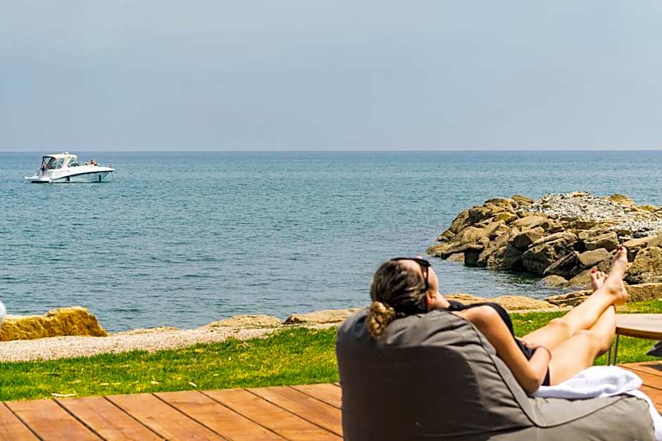 Elya Beach Luxury Suites