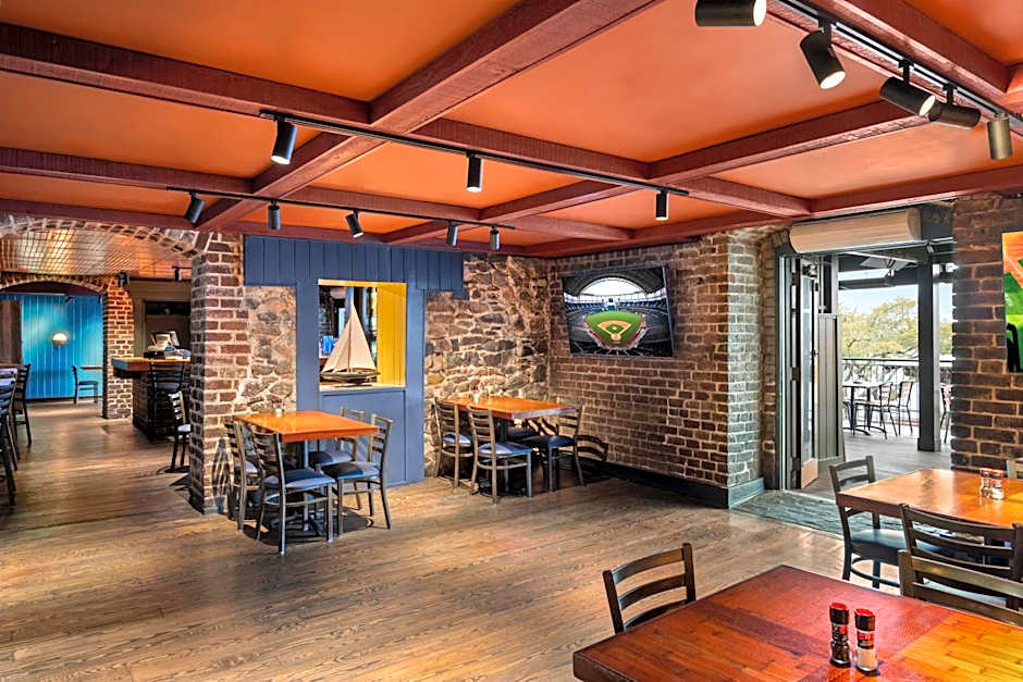 River Street Inn