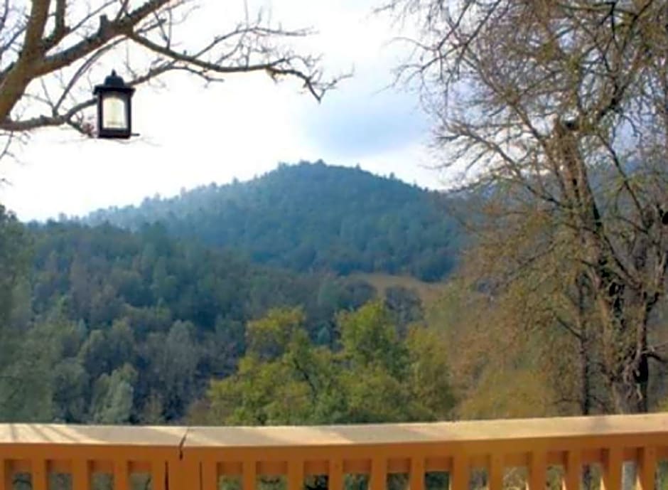 Yosemite Bed and Breakfast