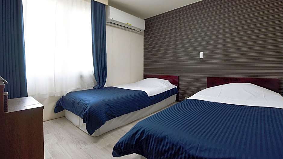 Iwamizawa Hotel 4 Jo