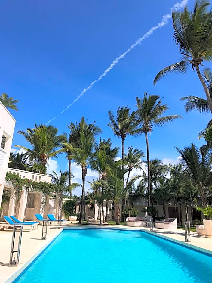 The Villa Luxury Suites Hotel