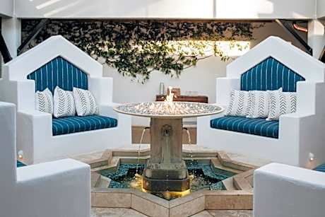 Cottage Inn & Spa