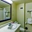 Econo Lodge Inn & Suites Radford-Blacksburg Area