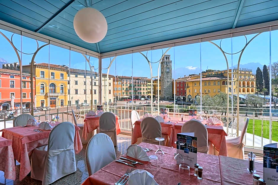 Hotel Europa - Skypool & Panorama