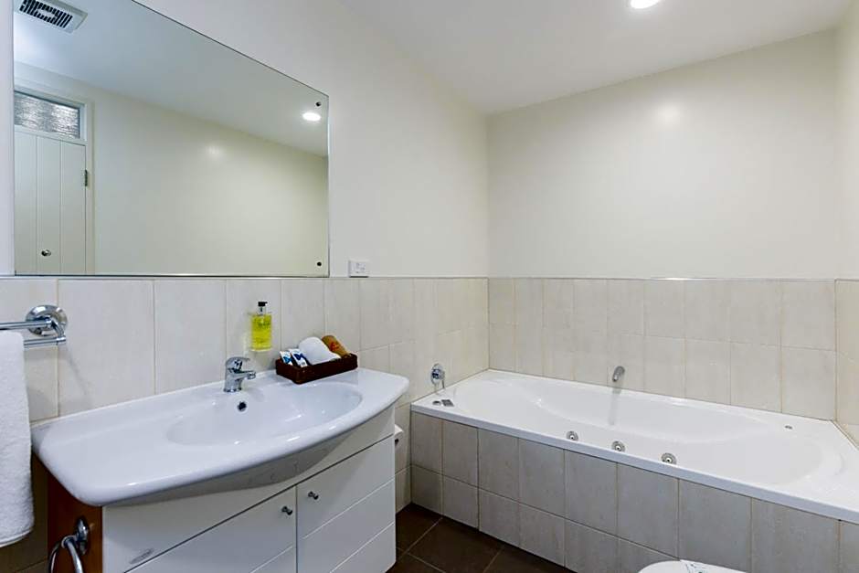 Fitzherbert Regency Motor Lodge