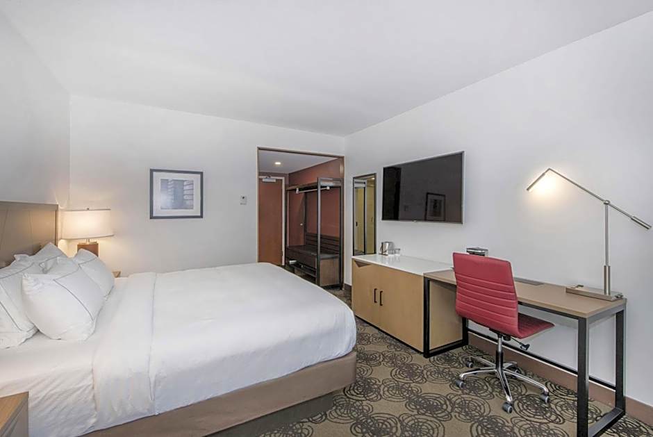 DoubleTree By Hilton Raleigh Cary