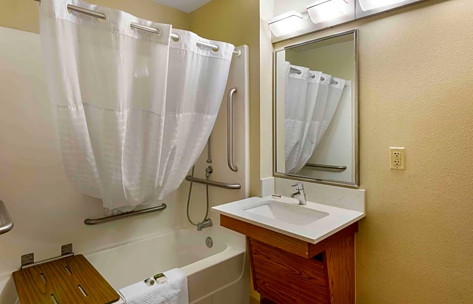 Extended Stay America Select Suites - Kansas City - Stadium