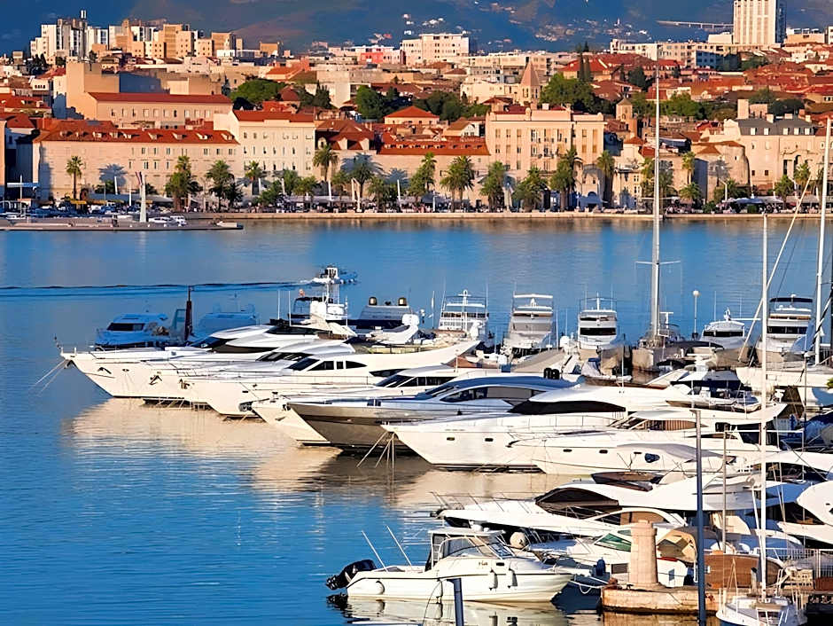 Divota Apartment Hotel