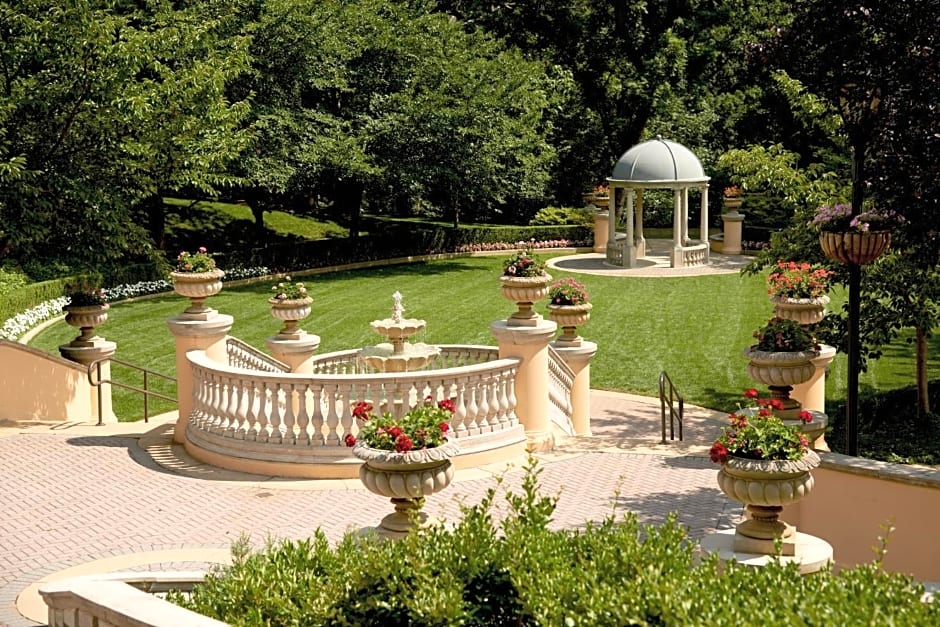 Omni Shoreham Hotel