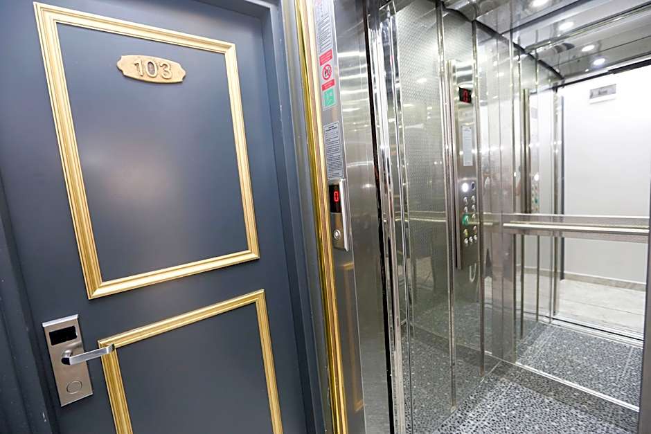 DNZ TAXIM FERIDIYE HoTEL