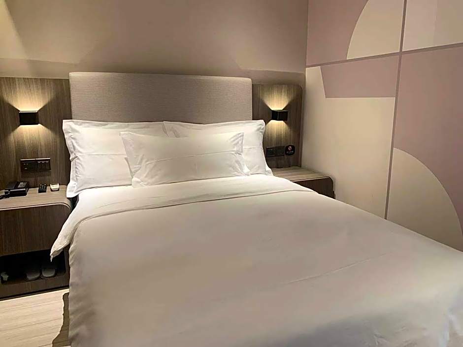 Hanting Hotel Shijiazhuang Zhonghua Street Bolin Zhuang Metro Station