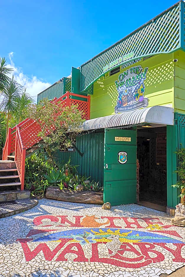 On The Wallaby Eco Lodge