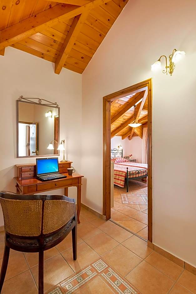 Andreolas Luxury Suites